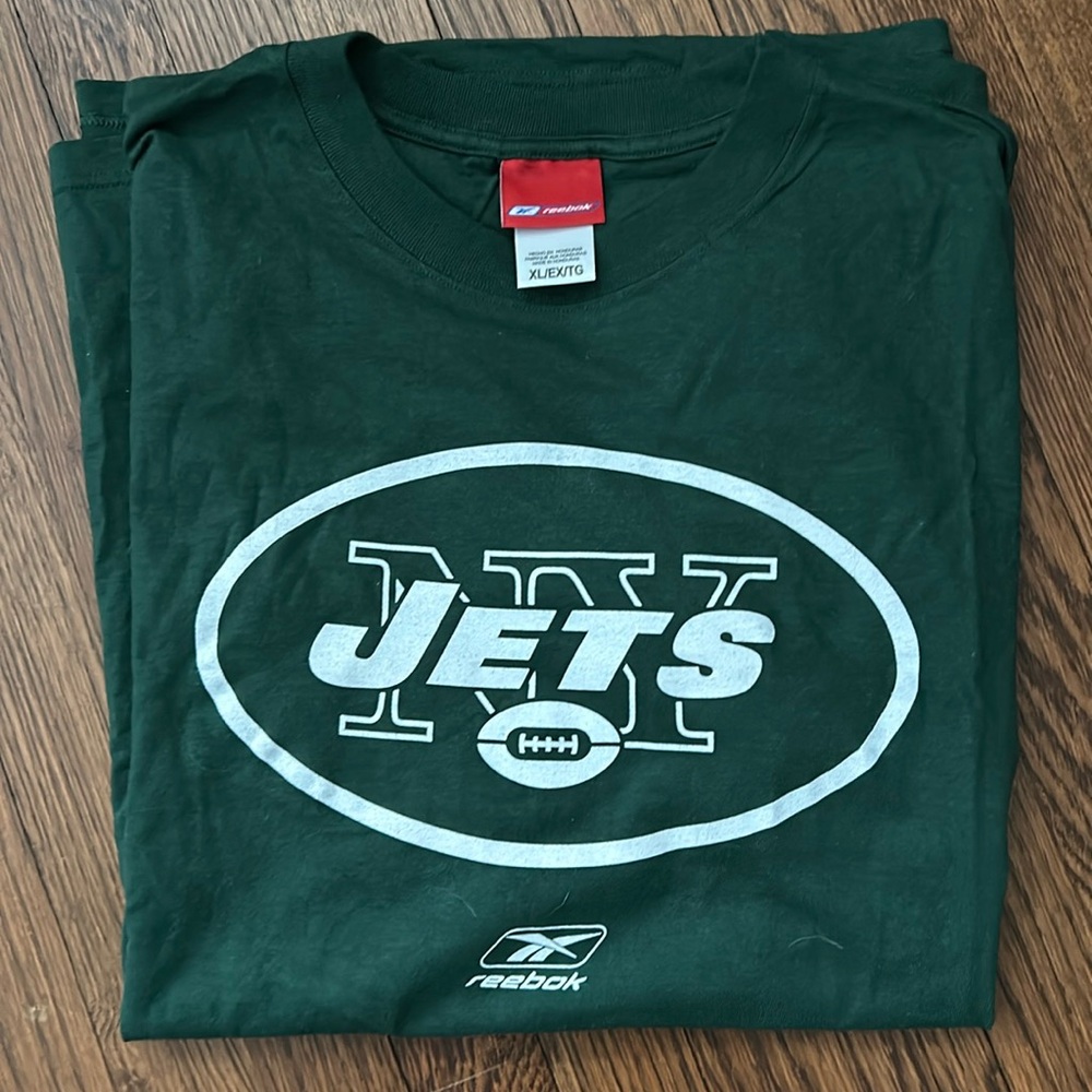 Jets team apparel men’s green  tee shirt